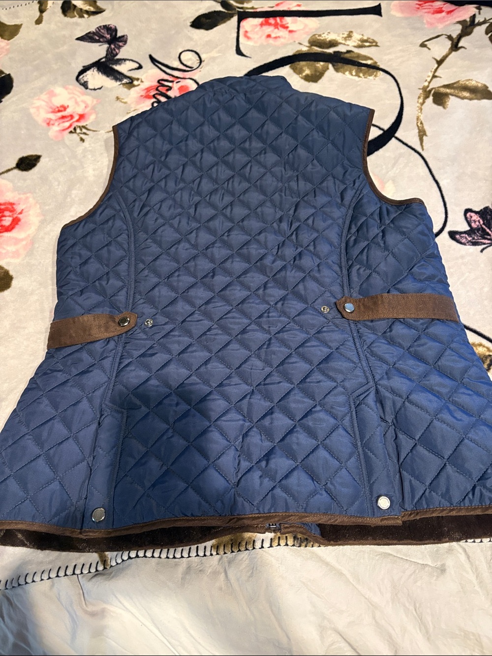 Navy Vest with Brown Trim - Picture 3 of 3